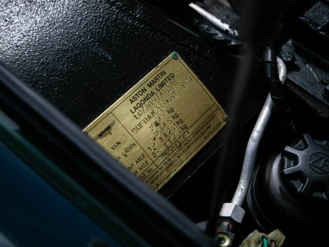 Aston Martin V8 Coupé