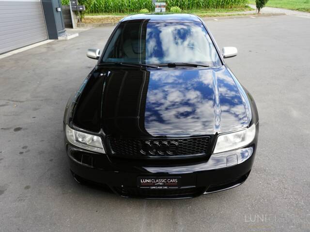 Audi RS4 Avant