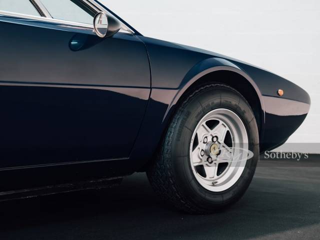 Ferrari Dino 308 GT4