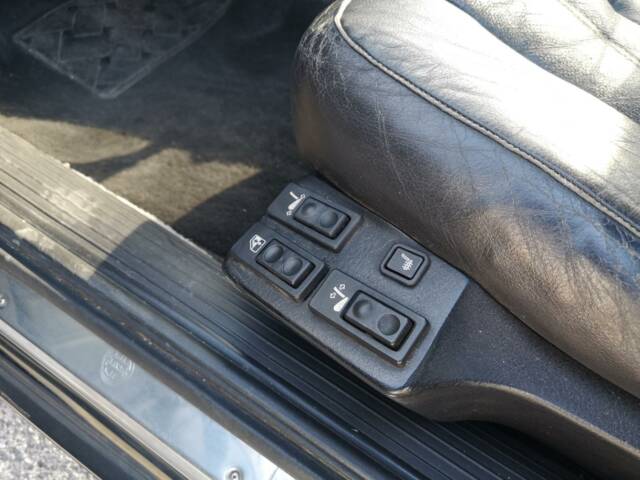 Lancia Thema 8.32