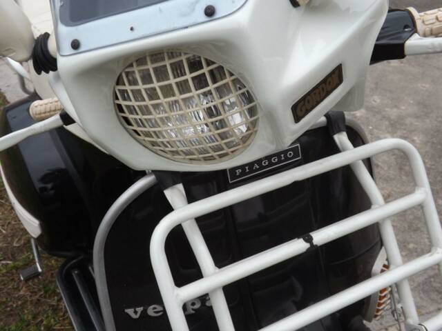 Piaggio Vespa PX 125 E