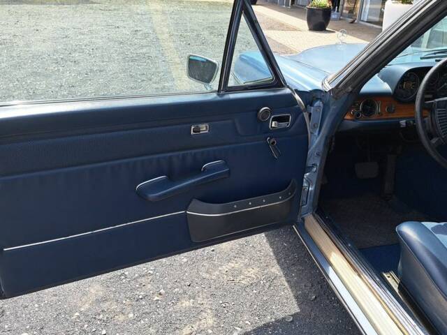 Mercedes-Benz 280 C