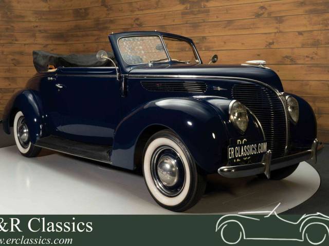 Image 1/19 of Ford V8 (1938)
