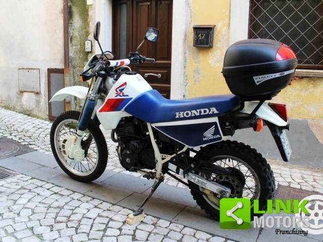 Image 1/22 of Honda DUMMY (1993)