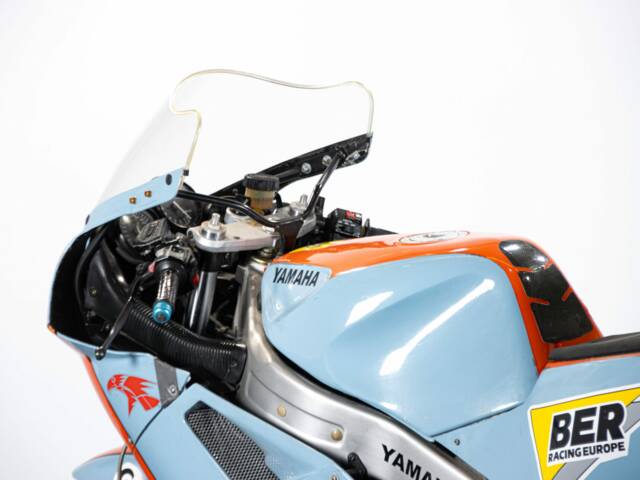 Yamaha FZR 1000 Genesis