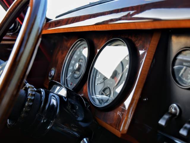 Jaguar Mk II 3.8