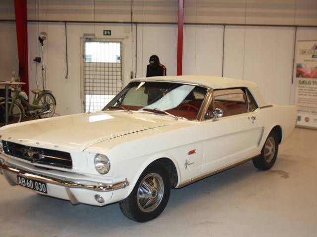 Image 1/48 of Ford Mustang 170 (1964)