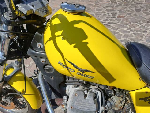 Moto Guzzi Nevada 750