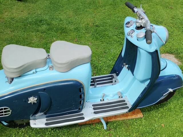 Triumph (TWN) Contessa