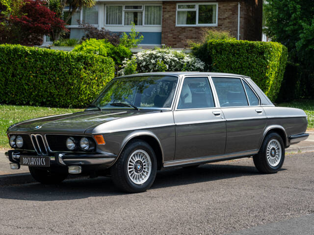 Imagen 1/29 de BMW 3,3 L (1975)