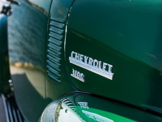 Chevrolet 3100 ½-ton Stepside