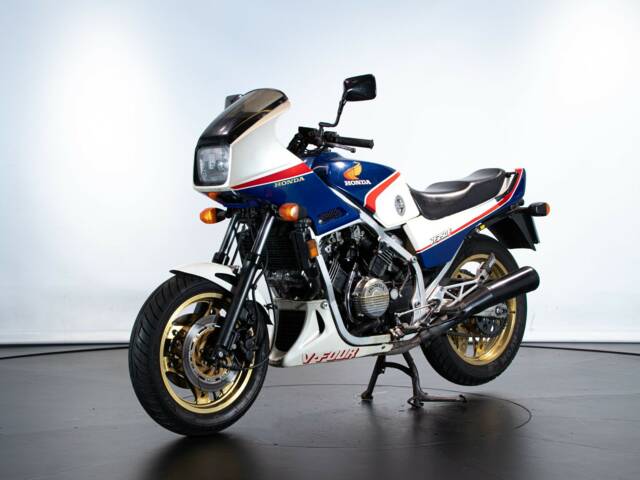 Honda VF 750