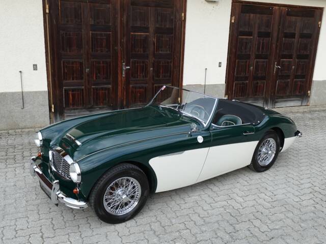 Austin-Healey 100/6 (BN6)