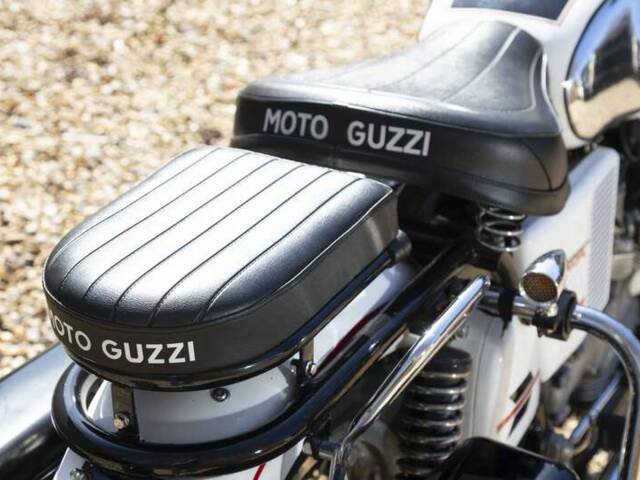 Moto Guzzi V 7 Special