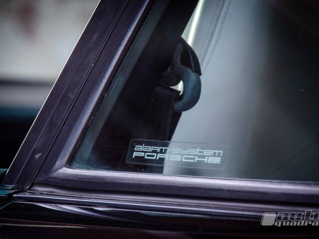 Porsche 911 Carrera