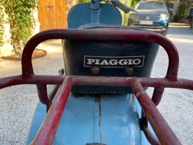 Piaggio Vespa 90