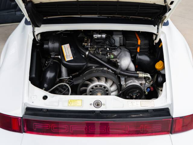Porsche 911 Carrera 2