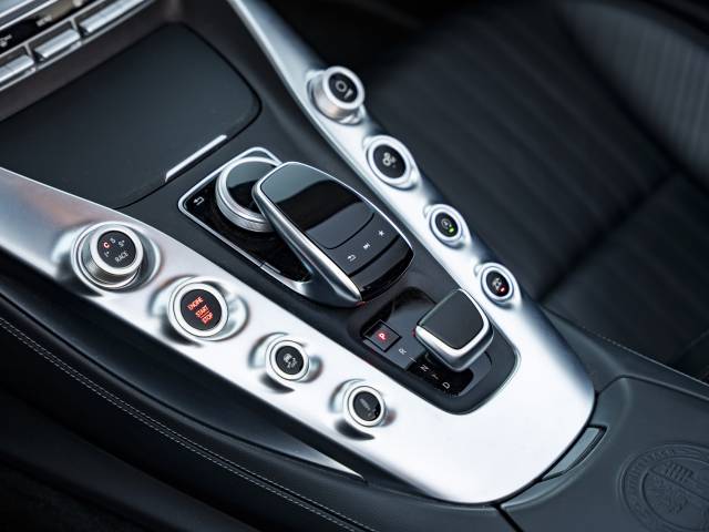 Mercedes-AMG GT-C Roadster