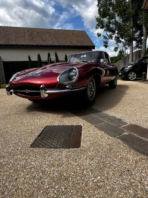 Jaguar E-Type 3.8