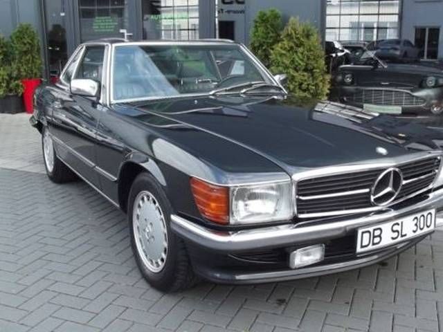Mercedes-Benz 300 SL