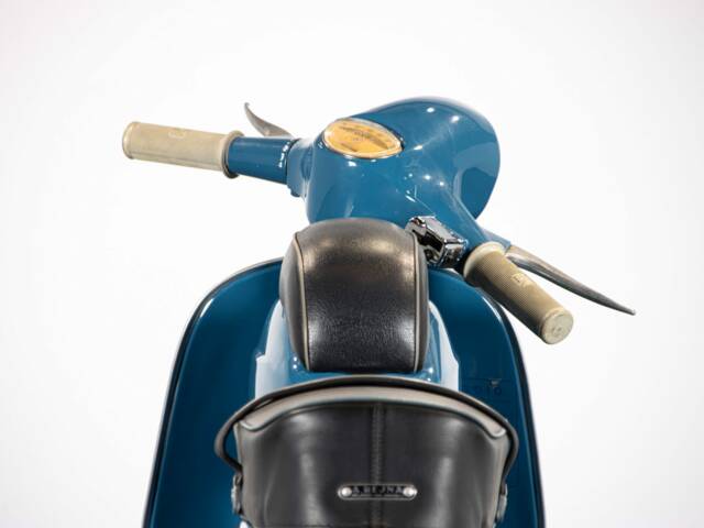 Piaggio Vespa 90 SS