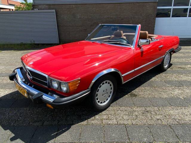 Image 1/50 de Mercedes-Benz 380 SL (1984)