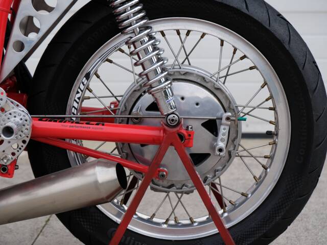 Moto Guzzi V7 850 GT