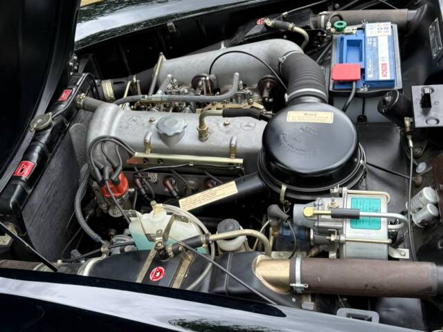 Mercedes-Benz 190 SL
