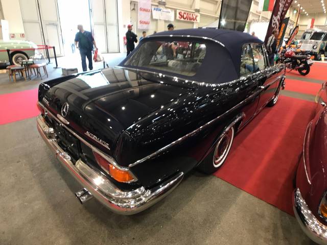 Mercedes-Benz 300 SE