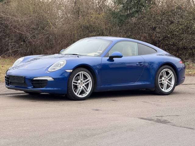 Porsche 911 Carrera