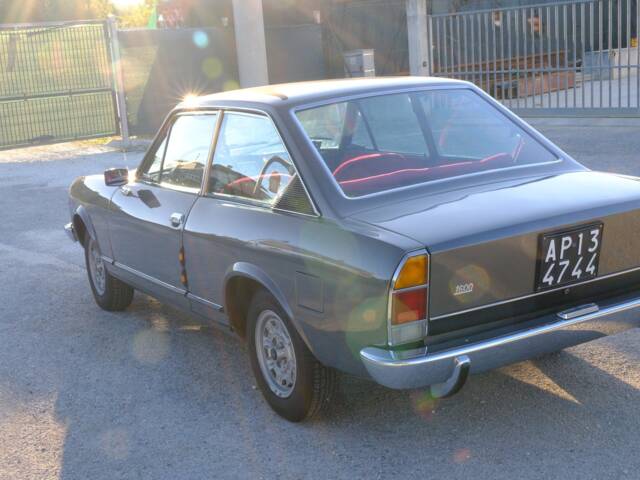 FIAT 124 Sport Coupe