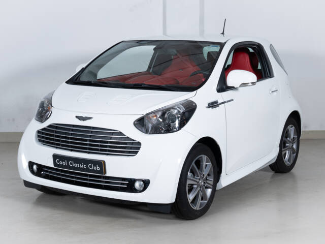 Immagine 1/20 di Aston Martin Cygnet (2011)