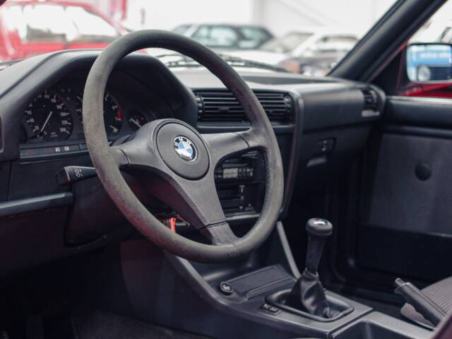 BMW 325i