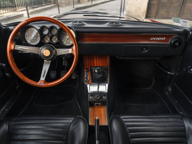 Alfa Romeo 2000 GT Veloce