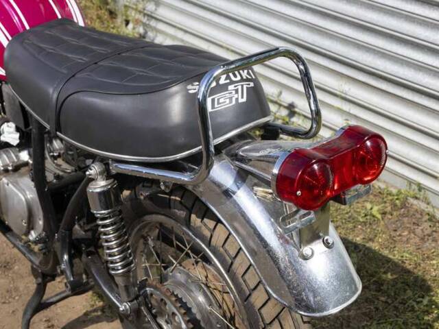 Suzuki GT 750
