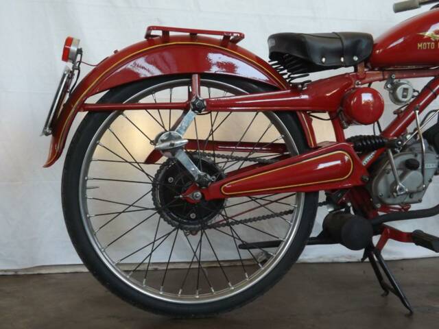 Moto Guzzi Cardellino 65
