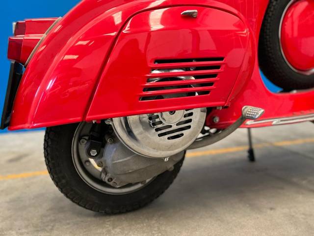 Piaggio Vespa 50 SS