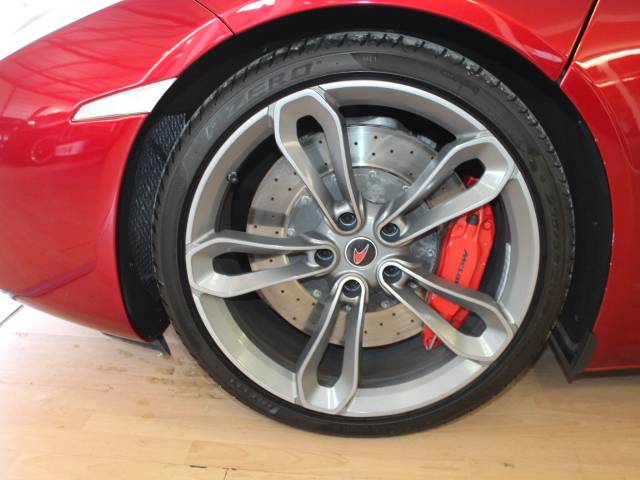 McLaren MP4-12C
