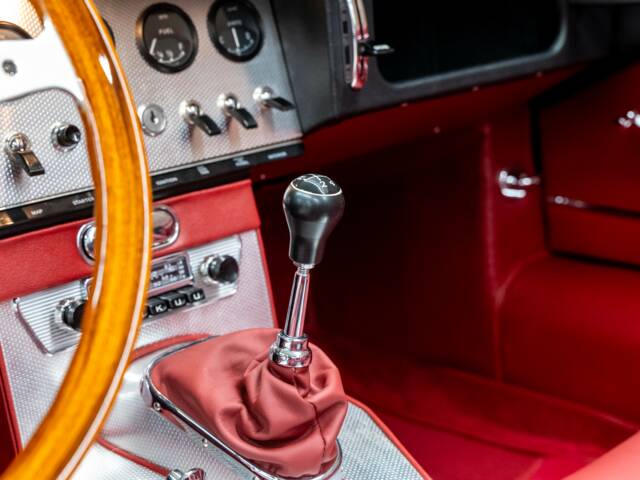 Jaguar E-Type 3.8