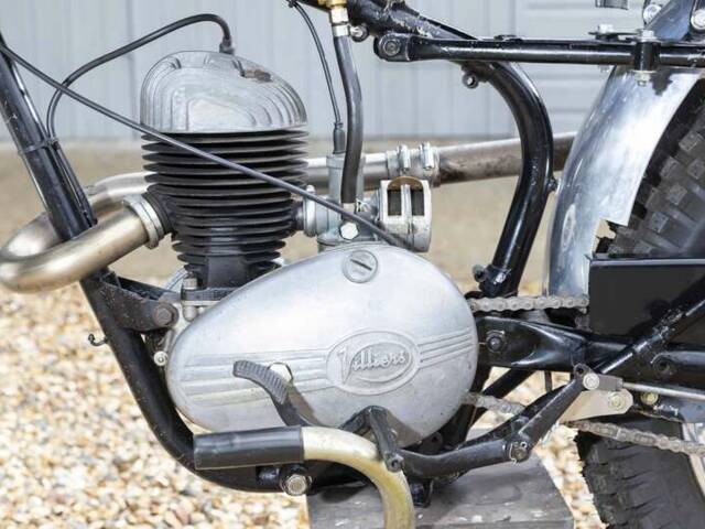 Francis-Barnett Falcon