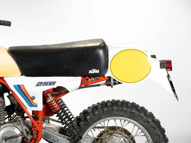 KTM GS 250