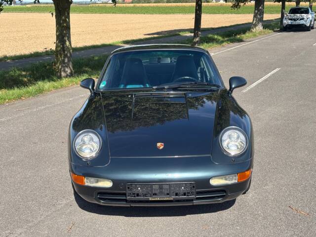 Porsche 911 Carrera