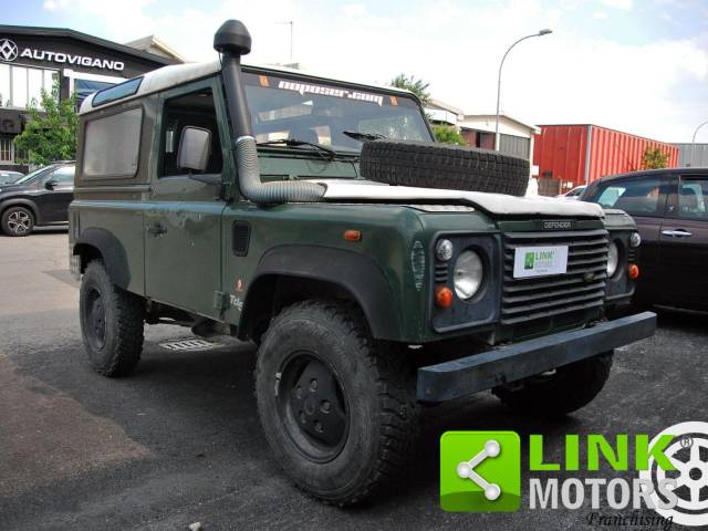 Bild 1/10 von Land Rover Defender 90 Td5 (1999)