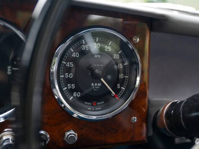 Aston Martin DB 2/4 Mk II