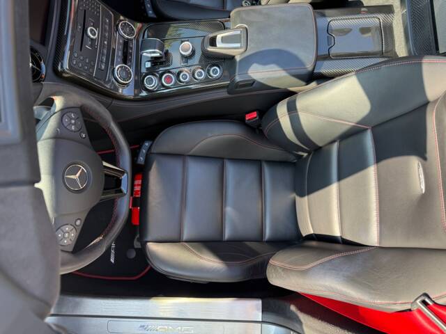 Mercedes-Benz SLS AMG GT Roadster