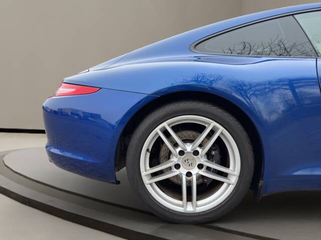 Porsche 911 Carrera