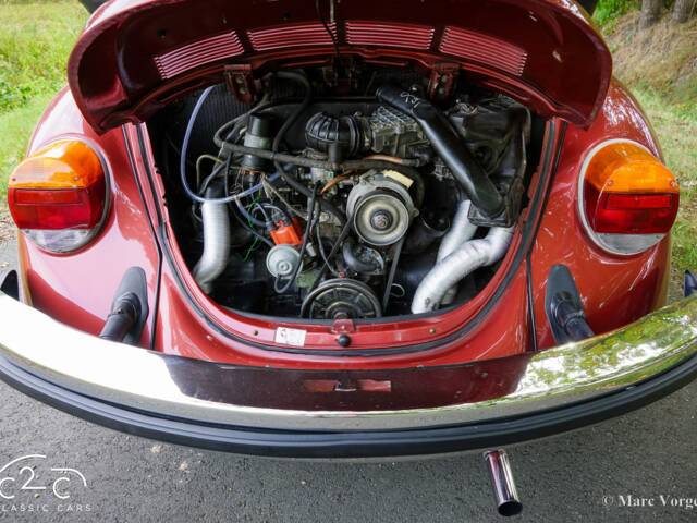 Volkswagen Käfer 1303 "Champagne Edition"