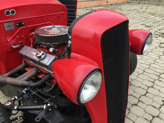 Dodge LC 1/2 Ton "Fargo"