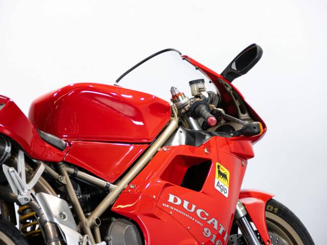 Ducati 916