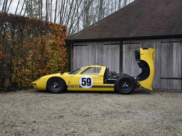 Ford GT40
